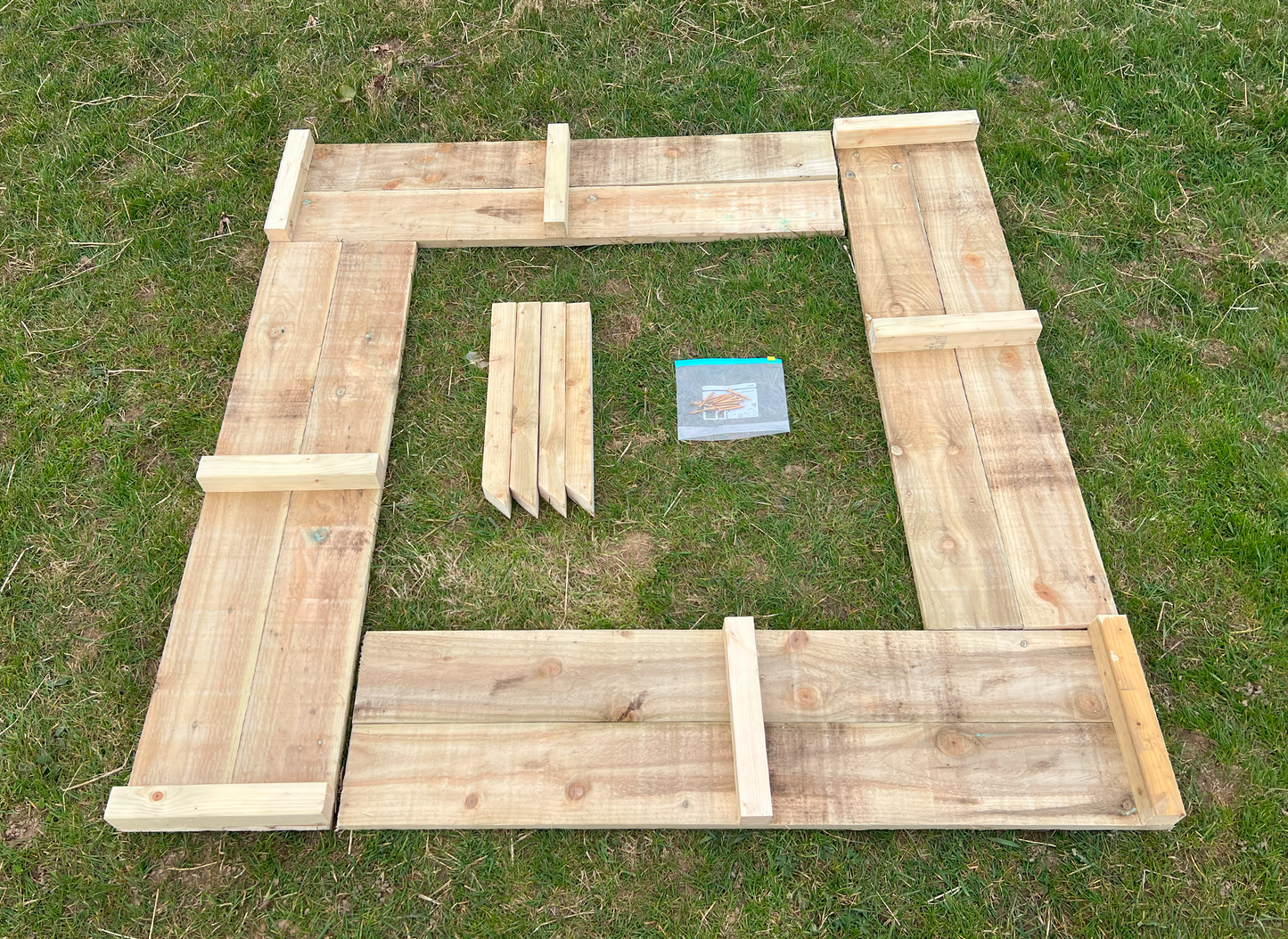 Bed Planter Flower Box